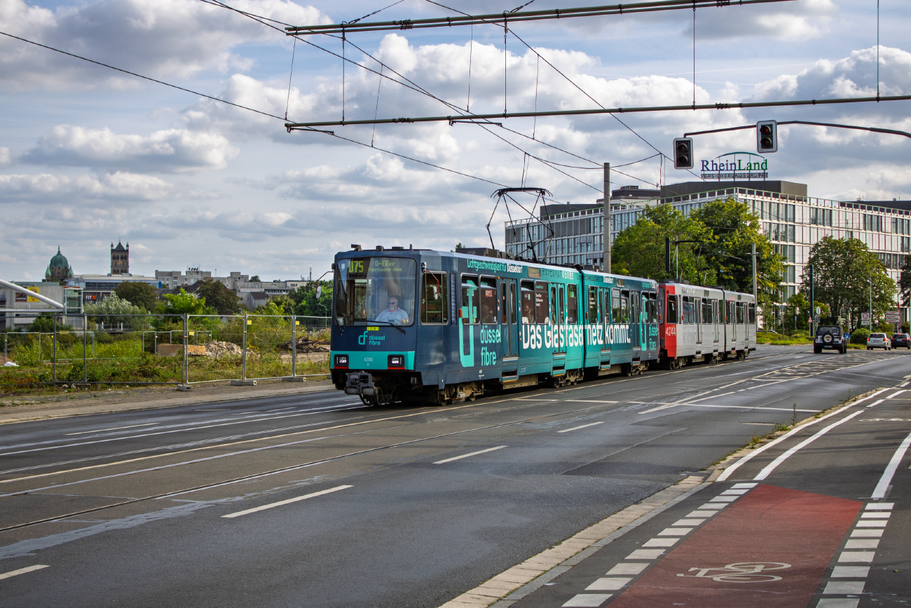 Дюссельдорф, Duewag B80D № 4280