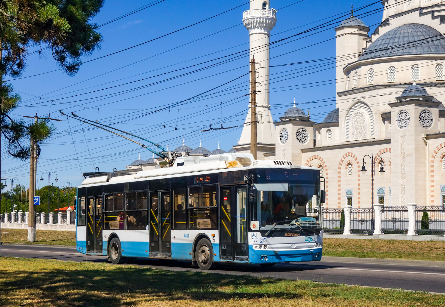 Крымский троллейбус, Богдан Т70115 № 4404