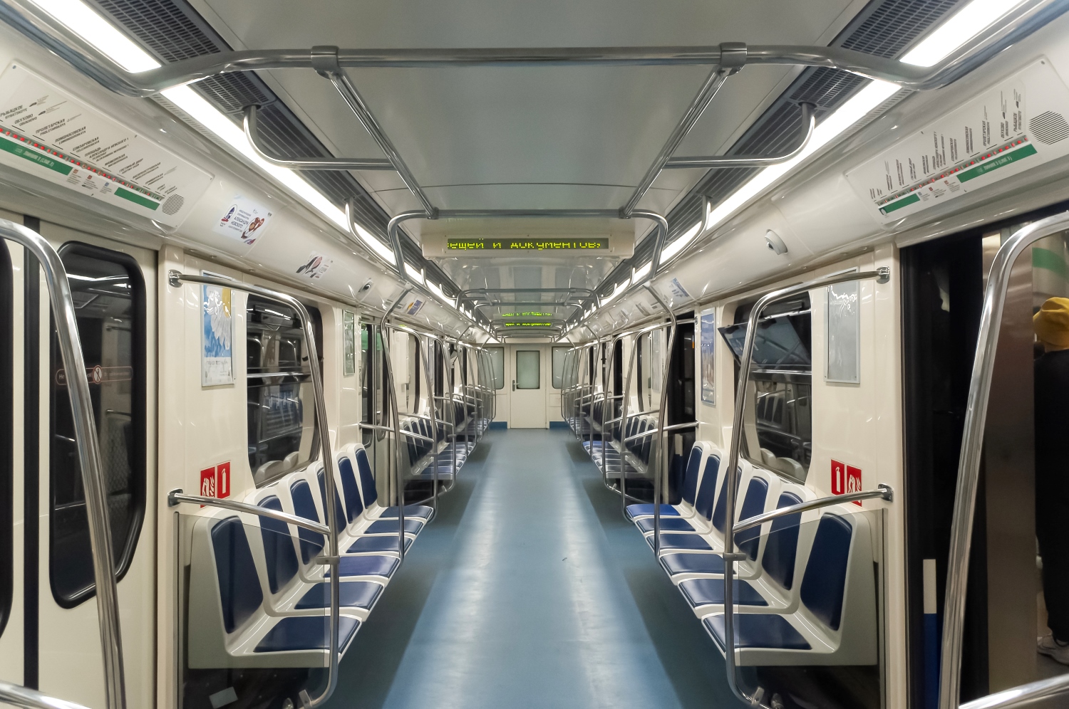 Санкт-Петербург, 81-558.1 «НеВа» № 58024