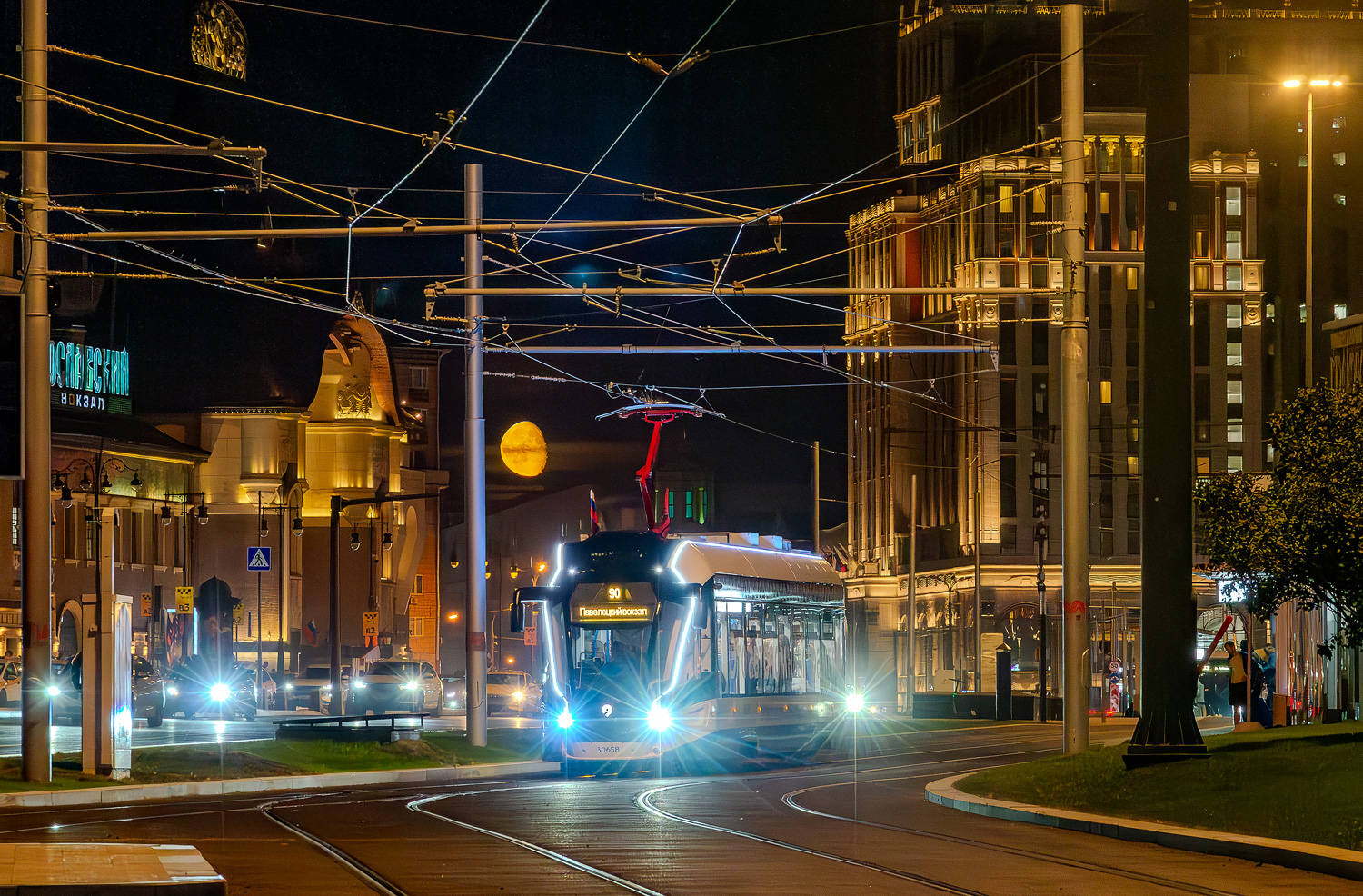 Москва, 71-911ЕМ «Львёнок» № 30658