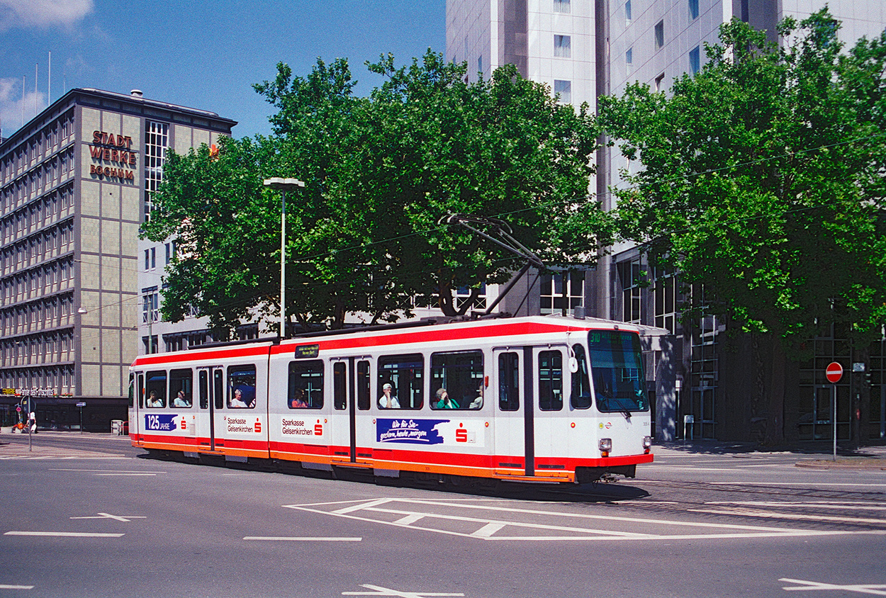 Bochum – Gelsenkirchen, Duewag M6S N°. 305; Bochum – Gelsenkirchen — Old Photos