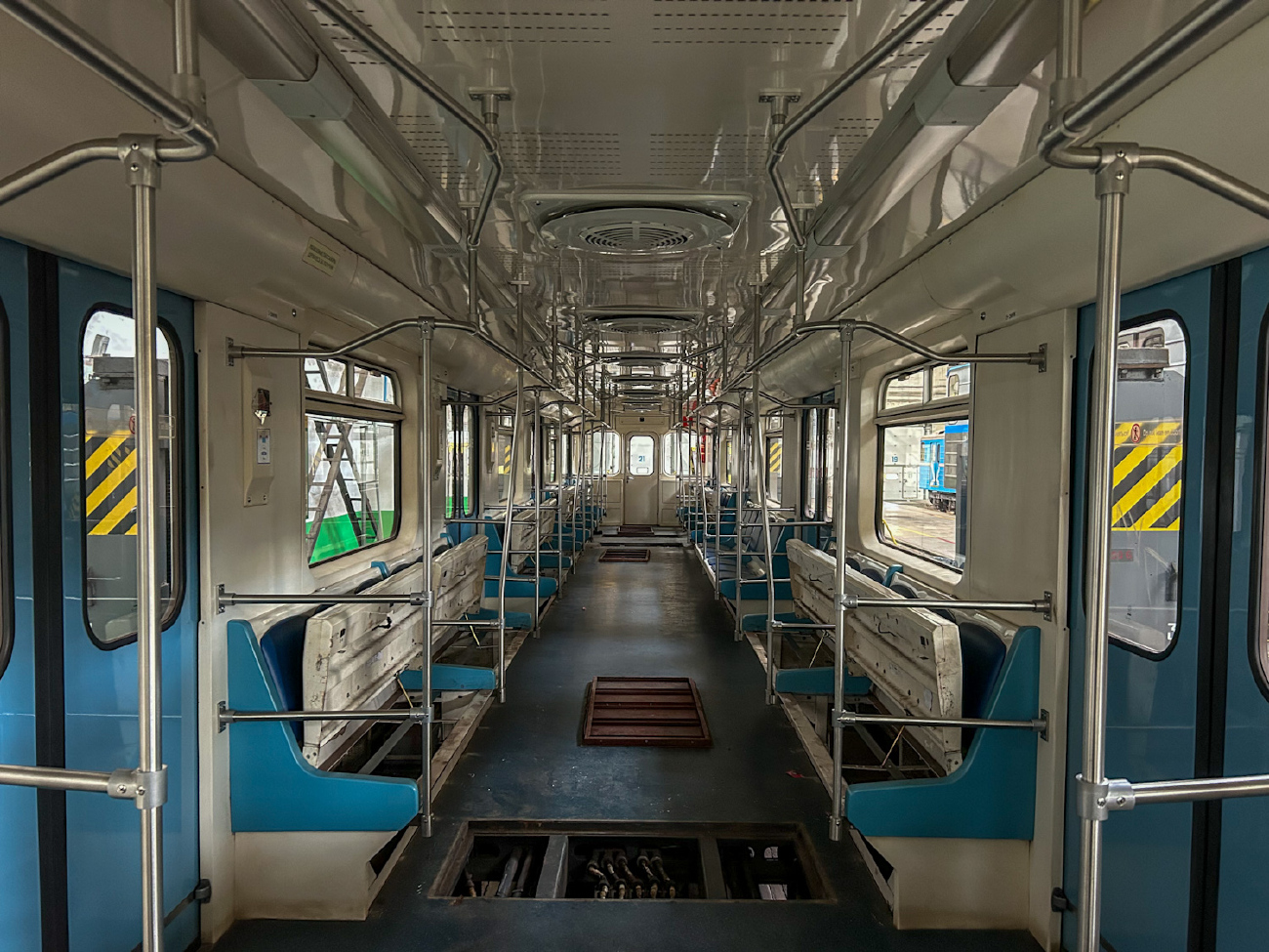 Екатеринбург, 81-714.6 № 20098