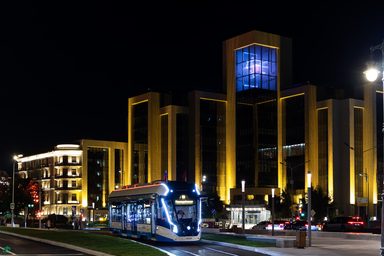 Москва, 71-911ЕМ «Львёнок» № 30658