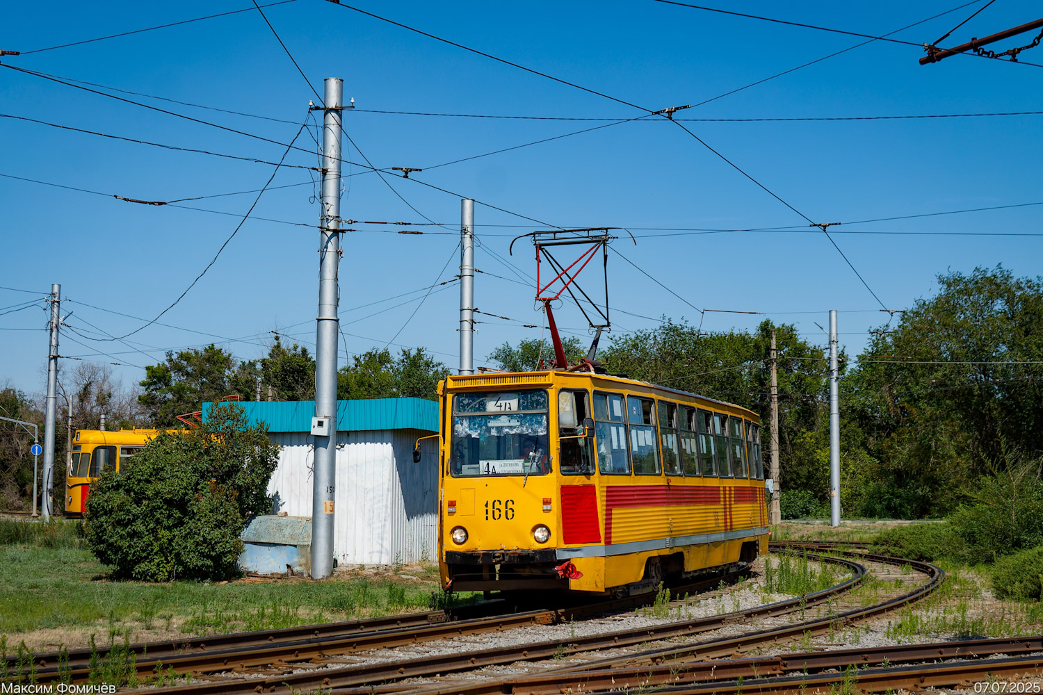 Волжский, 71-605 (КТМ-5М3) № 166