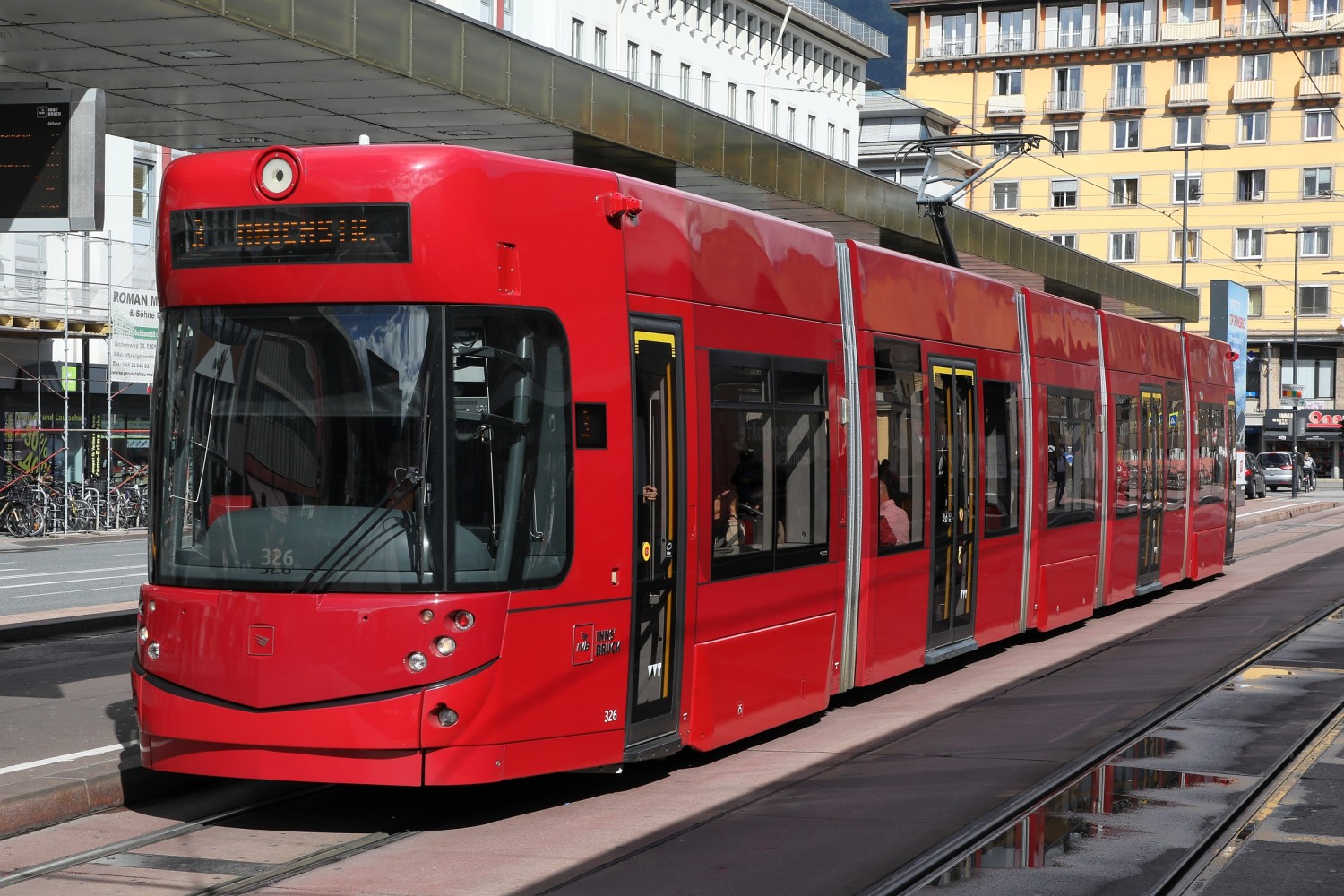 Инсбрук, Bombardier Flexity Outlook № 326