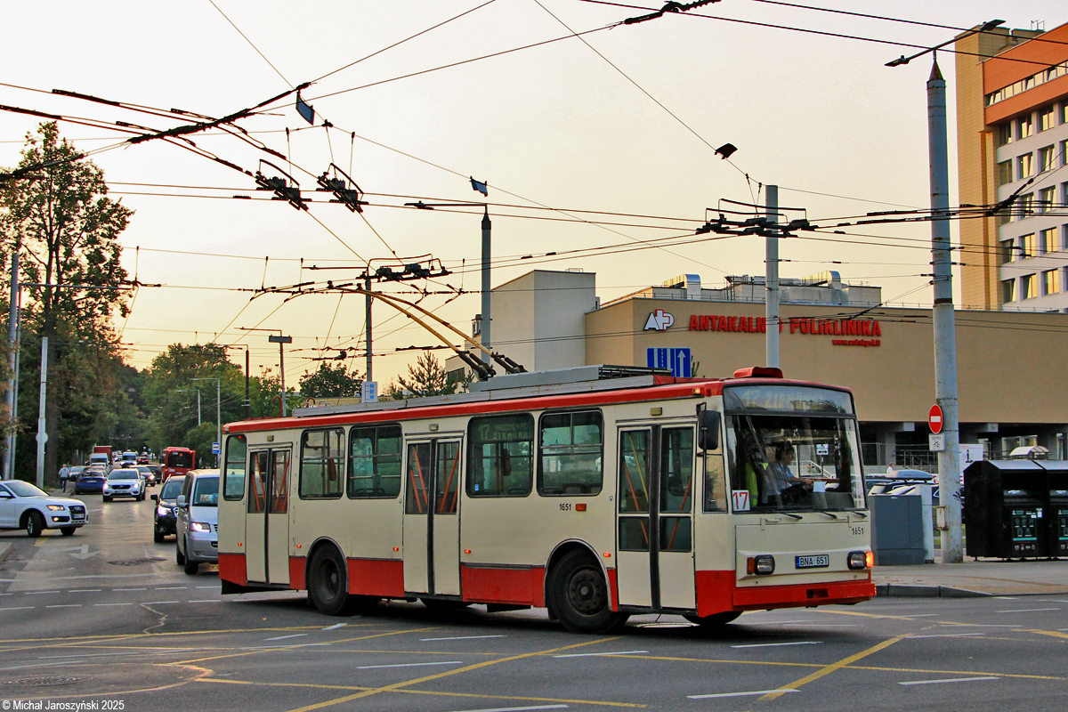 Vilnius, Škoda 14Tr17/6M N°. 1651