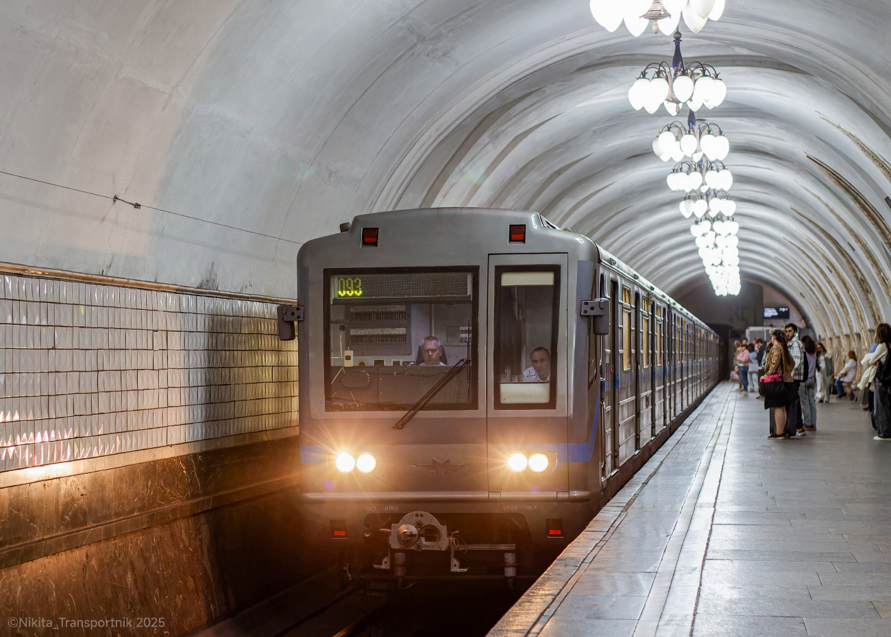 Москва, 81-717.6 № 27016; Москва — Парад поездов ко Дню города 13 — 14 сентября 2025