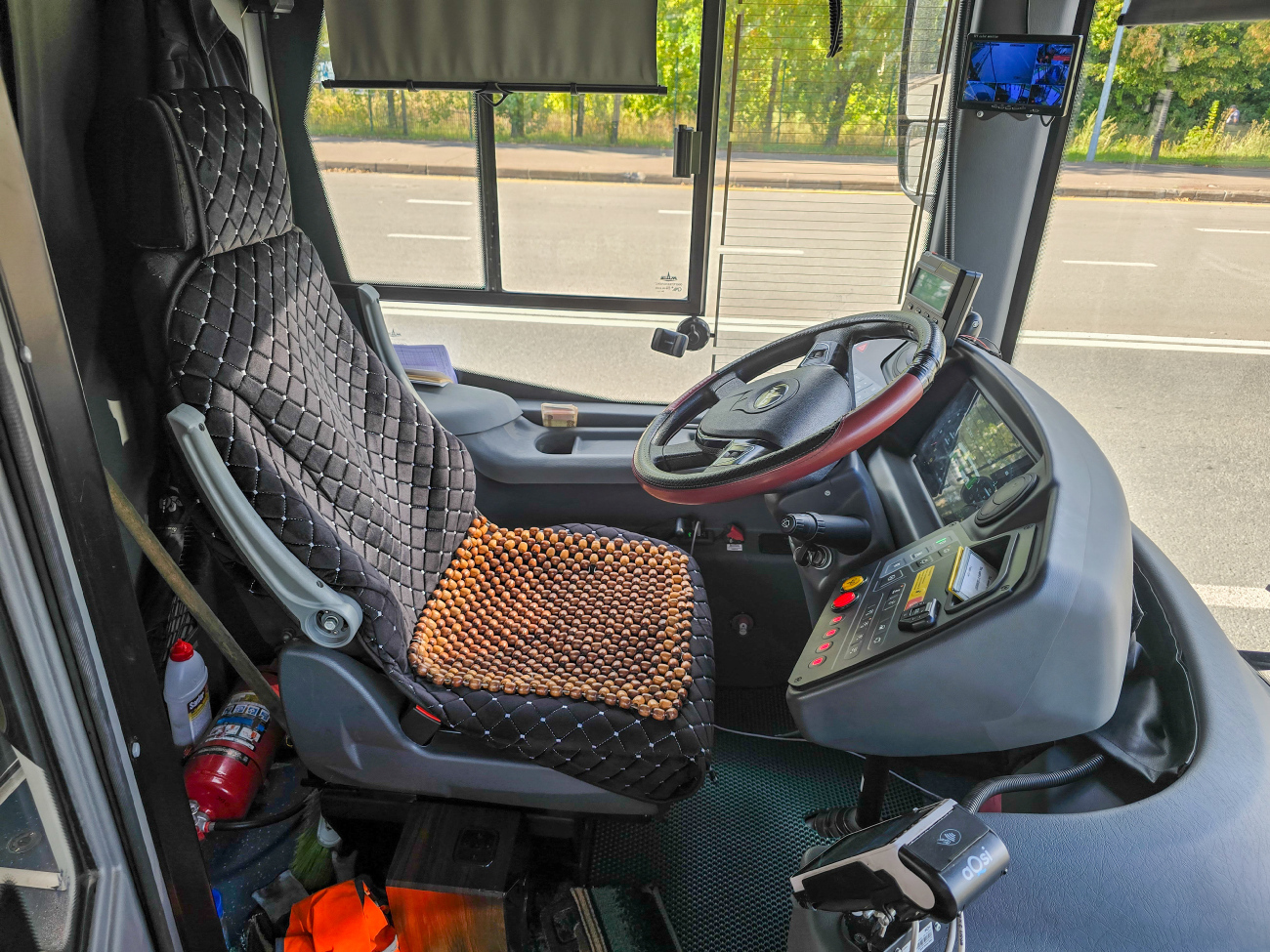 Казань, МАЗ-303Т22 № 2017