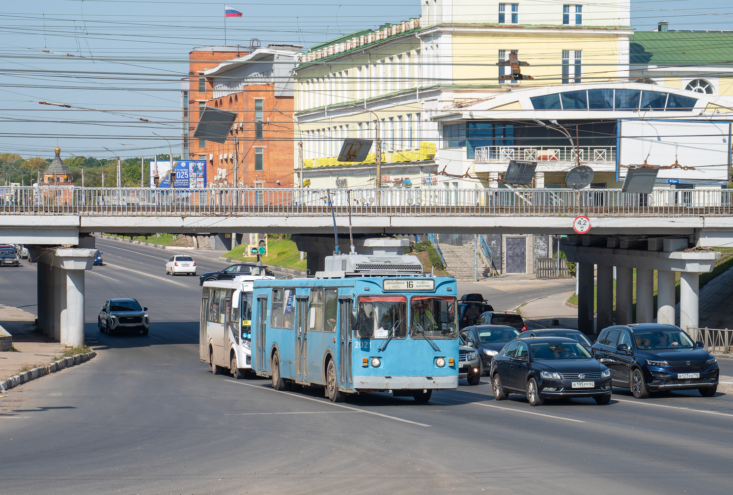 Рязань, ЗиУ-682ГМ1 (с широкой передней дверью) № 2021