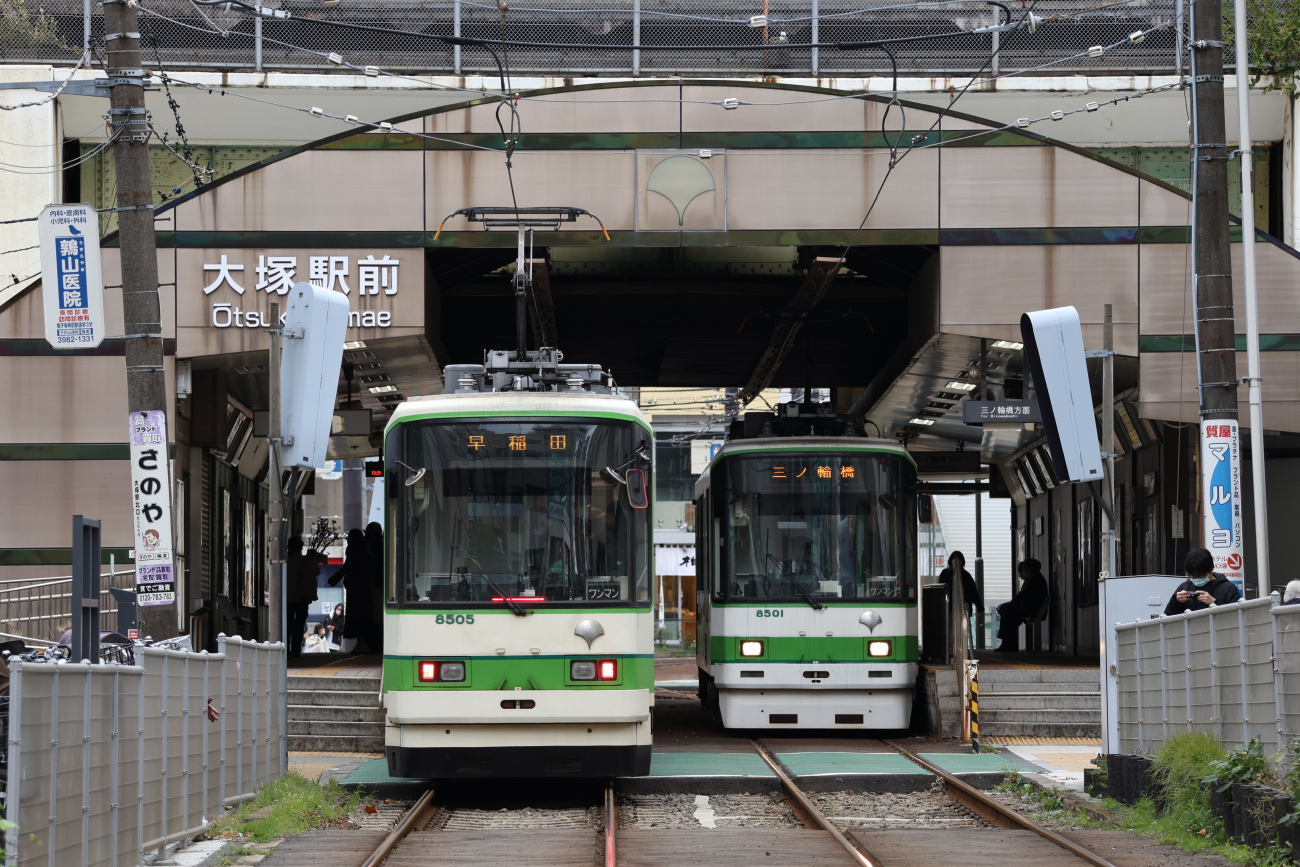 Токио, Toei 8500 series № 8501; Токио, Toei 8500 series № 8505