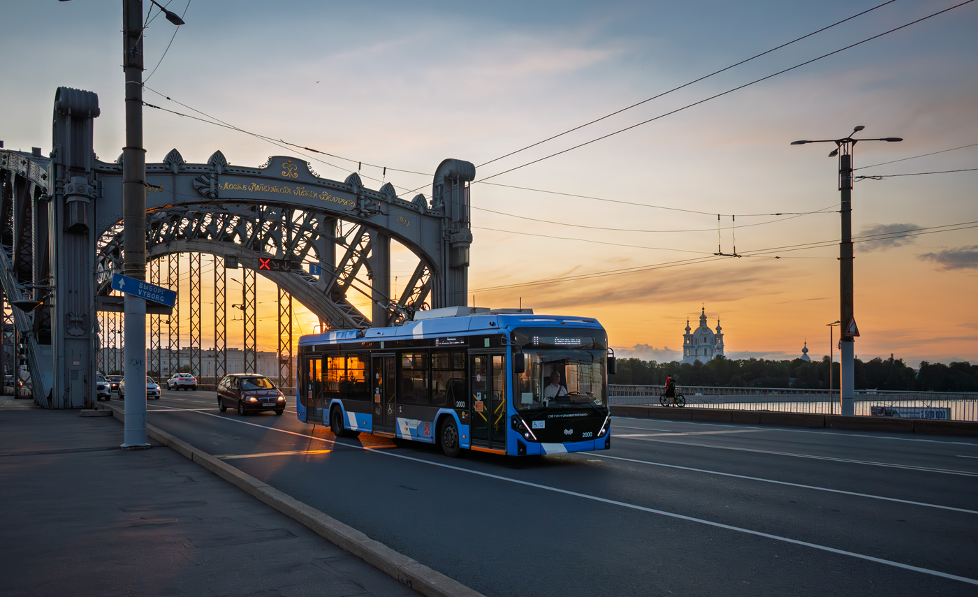 Санкт-Петербург, БКМ 321 «Ольгерд» № 2000