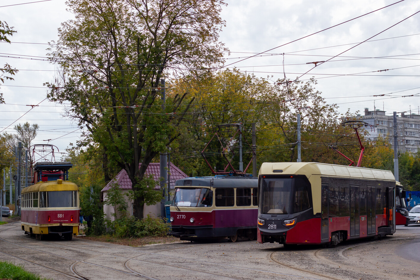 Нижний Новгород, Tatra T3SU № ВВ-1; Нижний Новгород, БКМ Т811 «МиНиН» № 2811