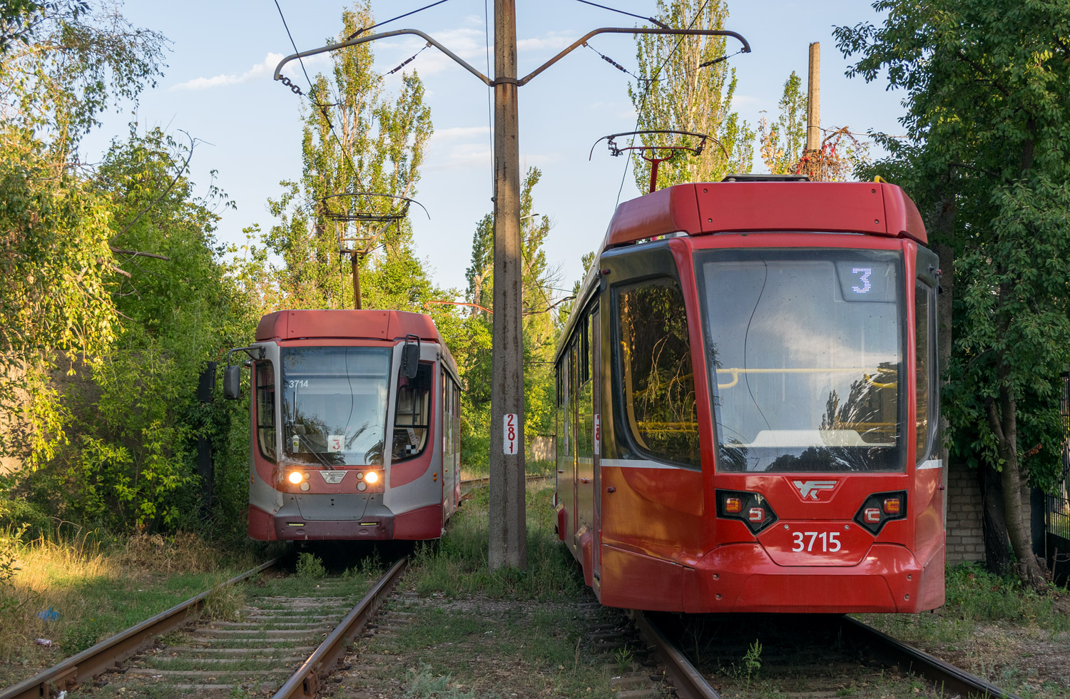 Енакиево, 71-623-03.01 № 3714; Енакиево, 71-623-03.01 № 3715