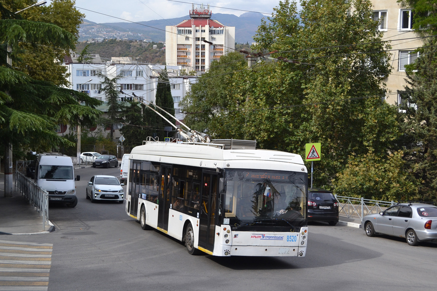 Крымский троллейбус, Тролза-5265.02 «Мегаполис» № 8520