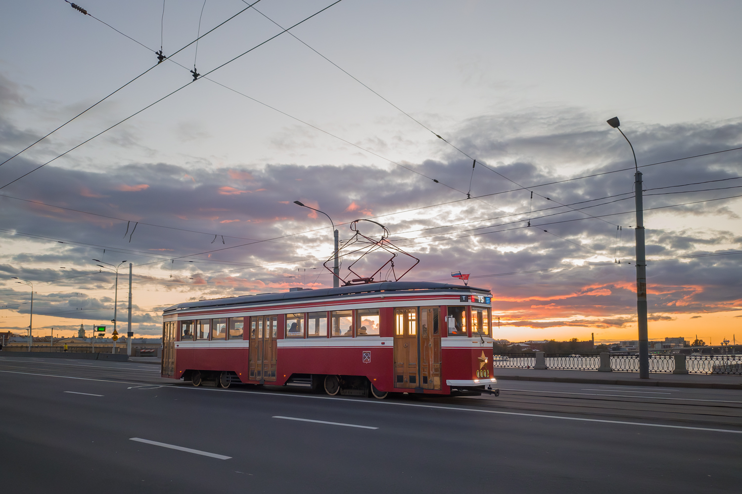 Санкт-Петербург, ЛМ-99/33 № 0001
