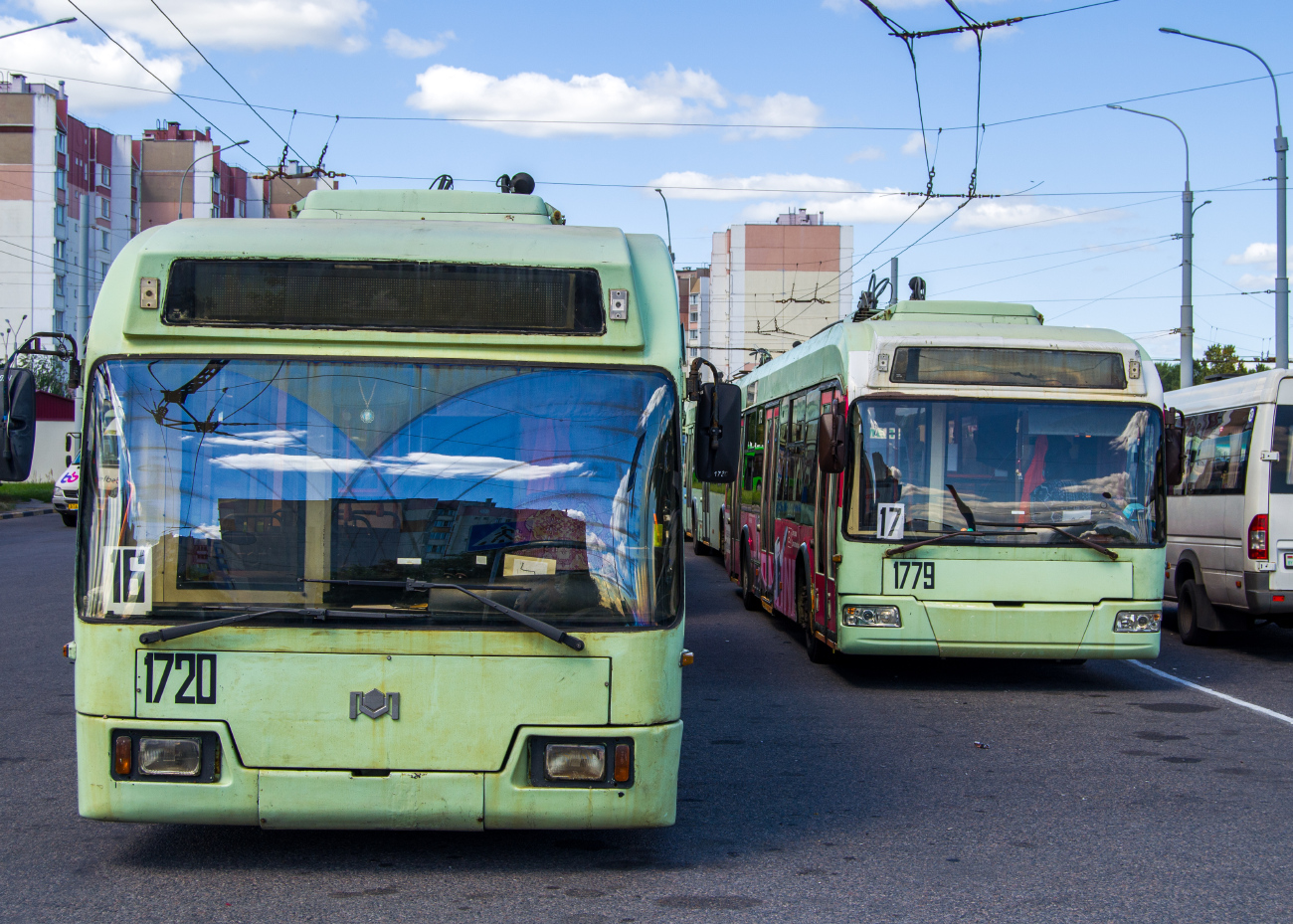 Гомель, БКМ 32102 № 1720