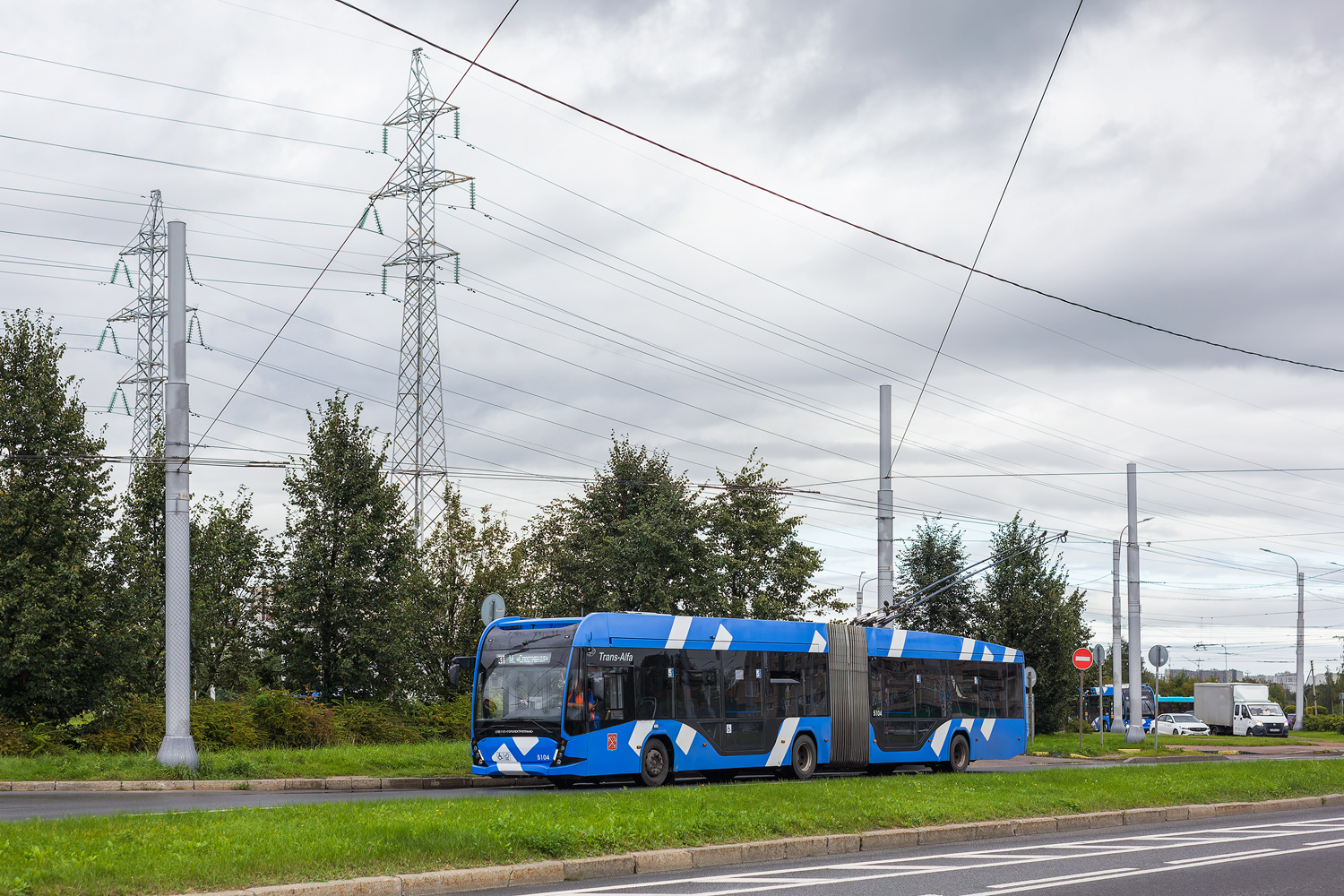 Санкт-Петербург, ВМЗ-6215.01 «Премьер» № 5104