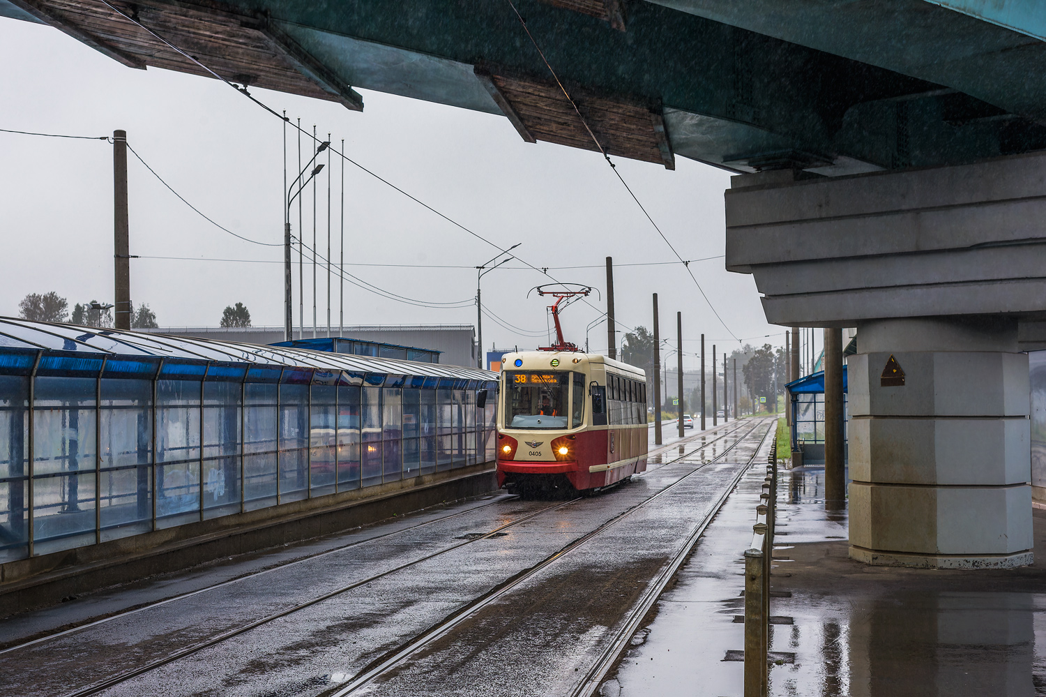 Petrohrad, LM-68M2 (mod. SPb GET) č. 0405