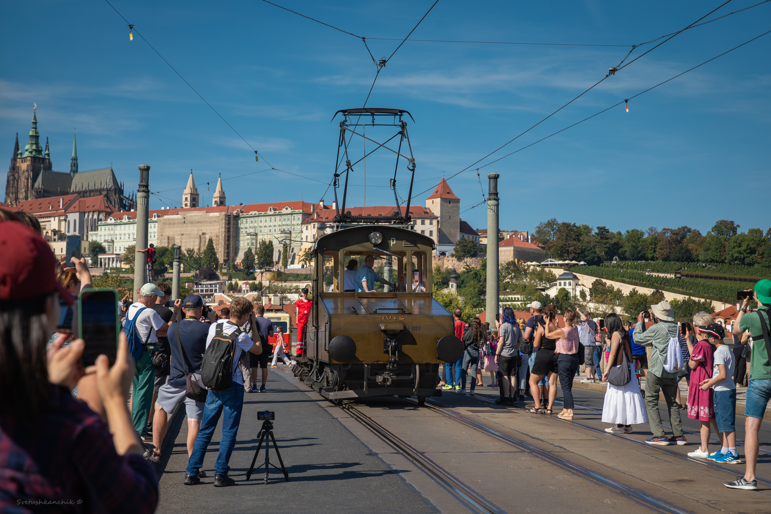 Prága, Electric locomotive — 4072; Prága — 150th anniversary of Prague's urban transport Prága, Electric locomotive — 4072; Prága — 150th anniversary of Prague's urban transport