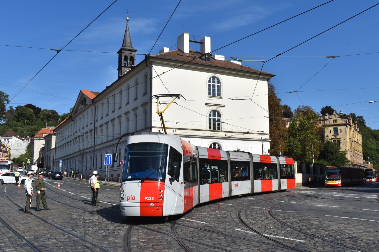 Прага, Škoda 14T Elektra № 9123; Прага — 150 лет городскому транспорту в Праге