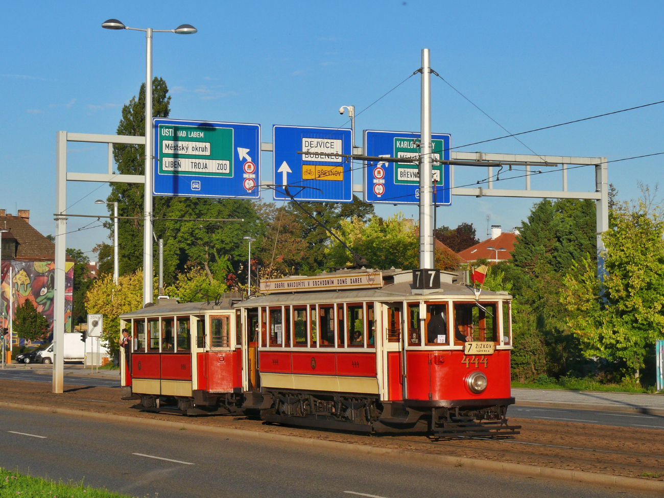 Praha, Ringhoffer DSM č. 444; Praha — 150th anniversary of Prague's urban transport