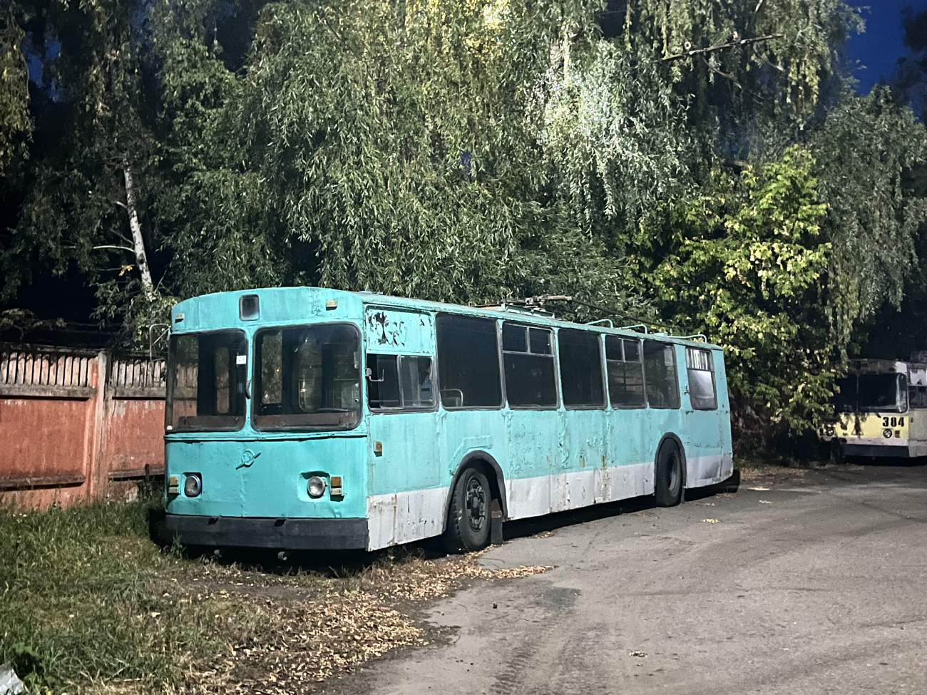 Чернигов, ЗиУ-682В [В00] № 380