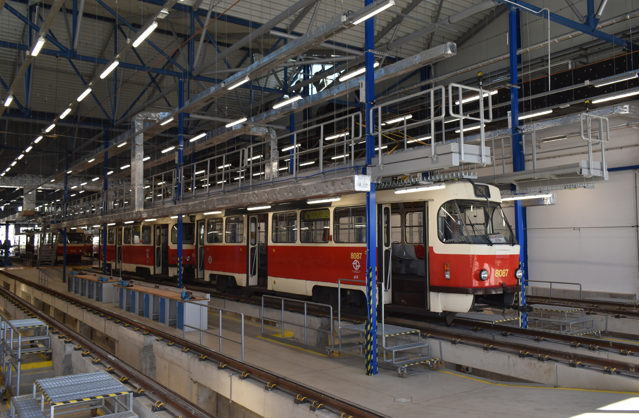 Praha — 150th anniversary of Prague's urban transport