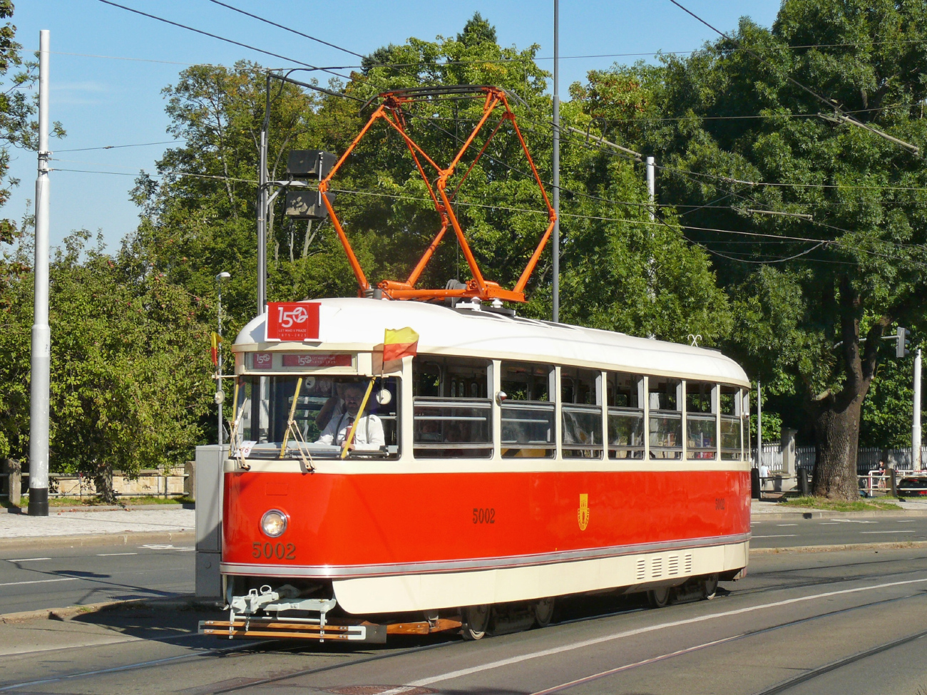 Prága, Tatra T1 — 5002; Prága — 150th anniversary of Prague's urban transport