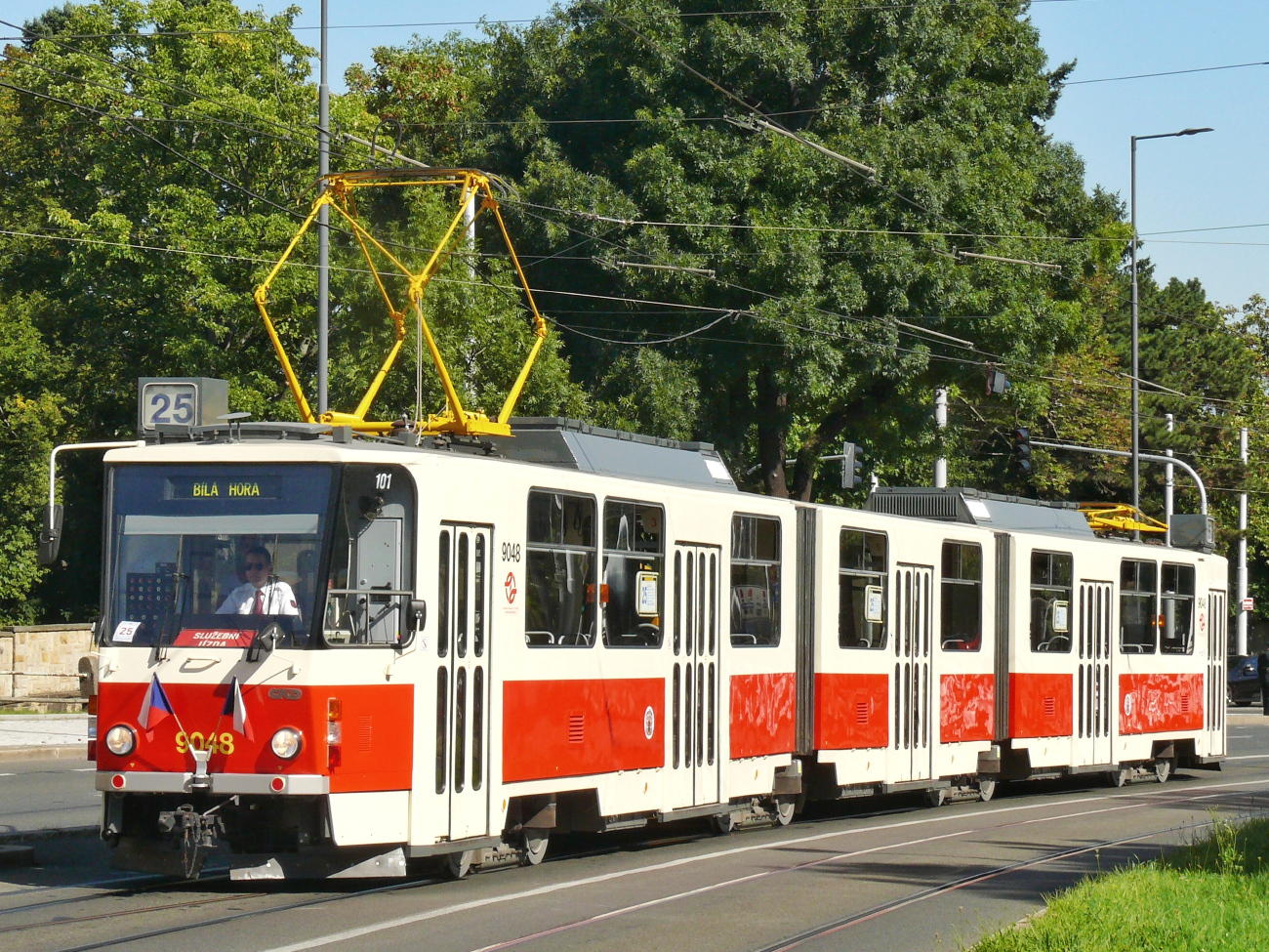 Прага, Tatra KT8D5 № 9048; Прага — 150 лет городскому транспорту в Праге