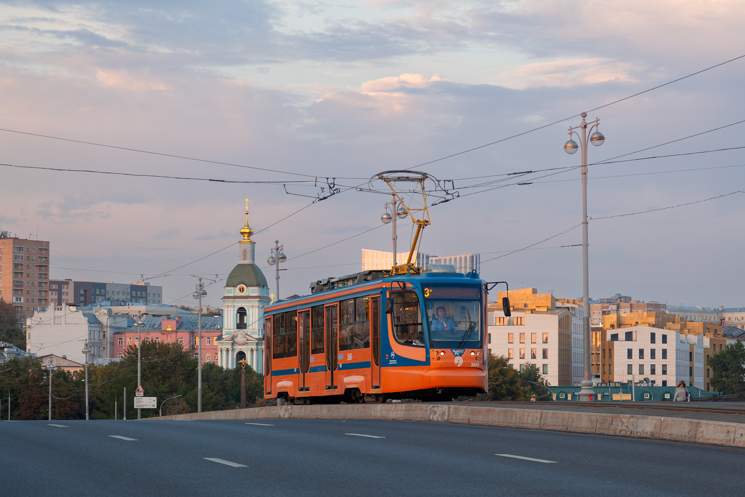 Москва, 71-623-02 № 2651