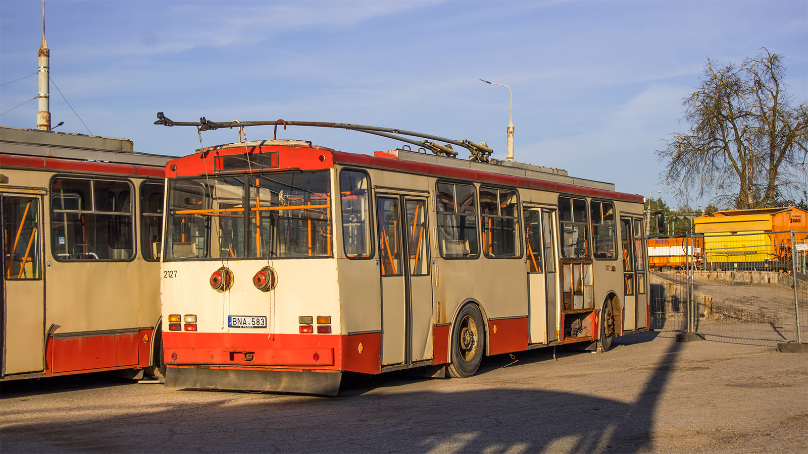 Вильнюс, Škoda 14Tr08/6 № 2127