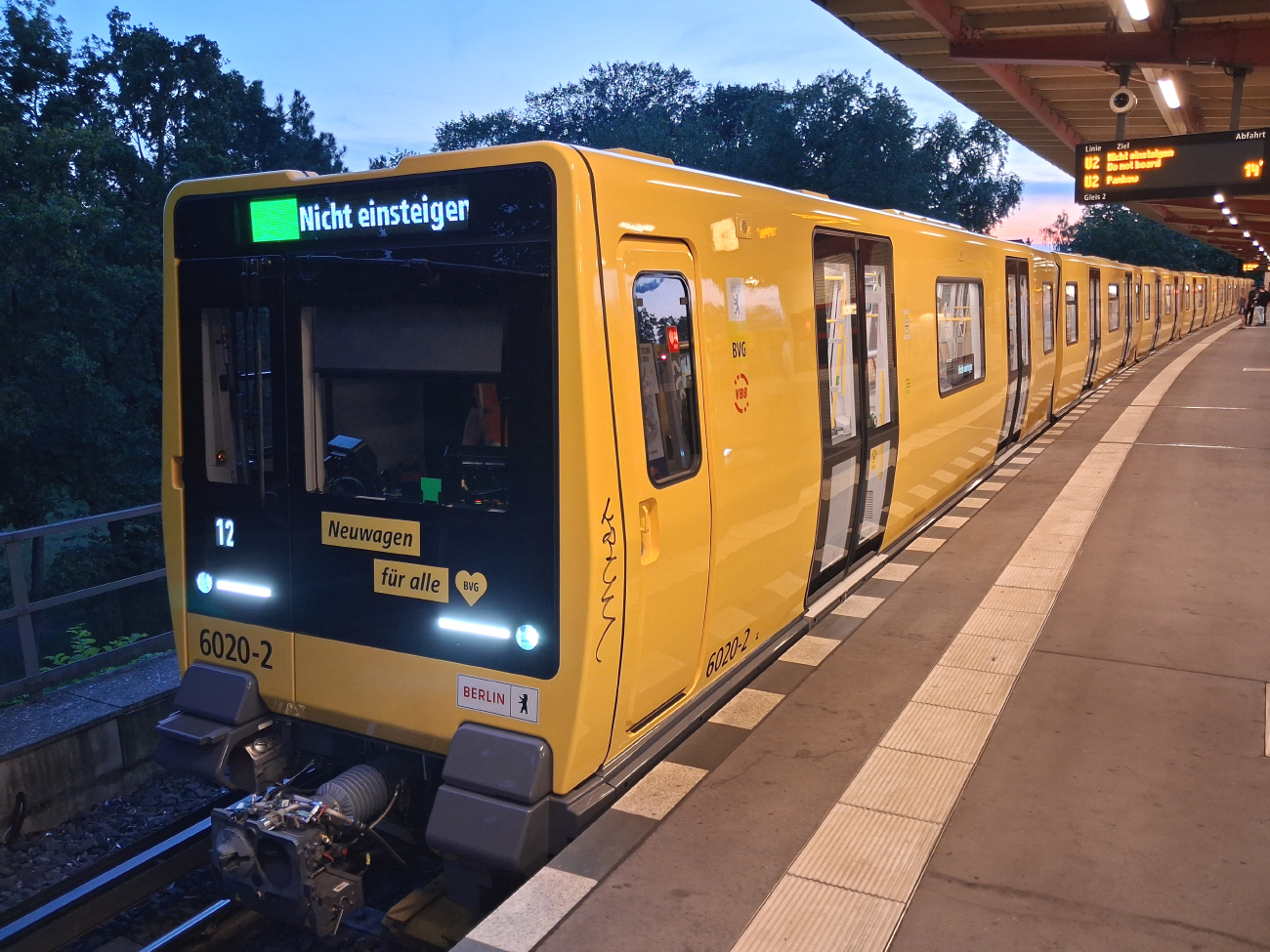 Берлин, BVG JK № 6020-2