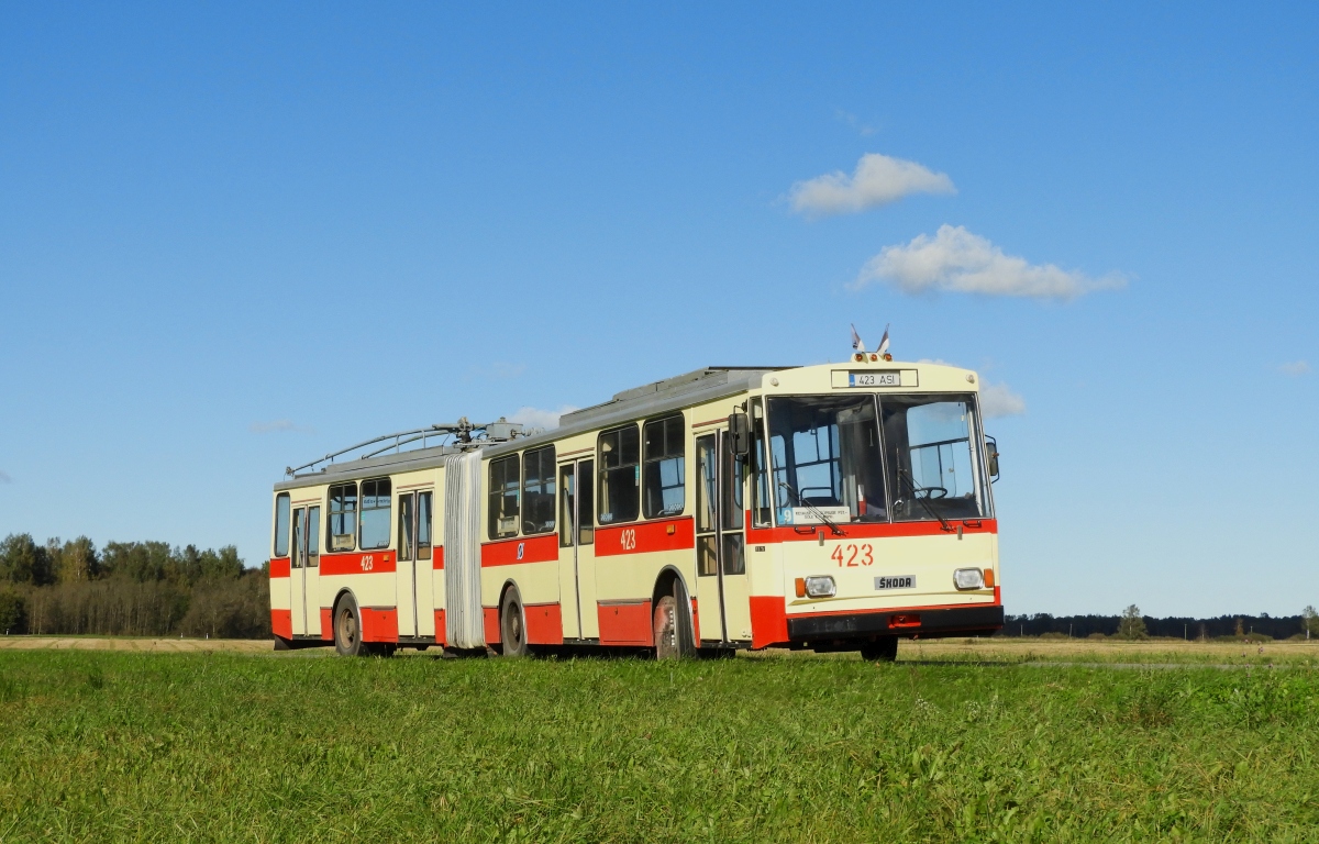 Таллин, Škoda 15Tr02/6 № (423) Таллин, Škoda 15Tr02/6 № (423)