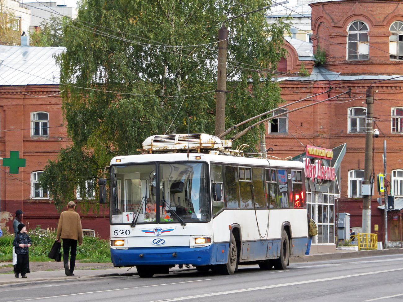 Киров, БТЗ-52768Р № 620