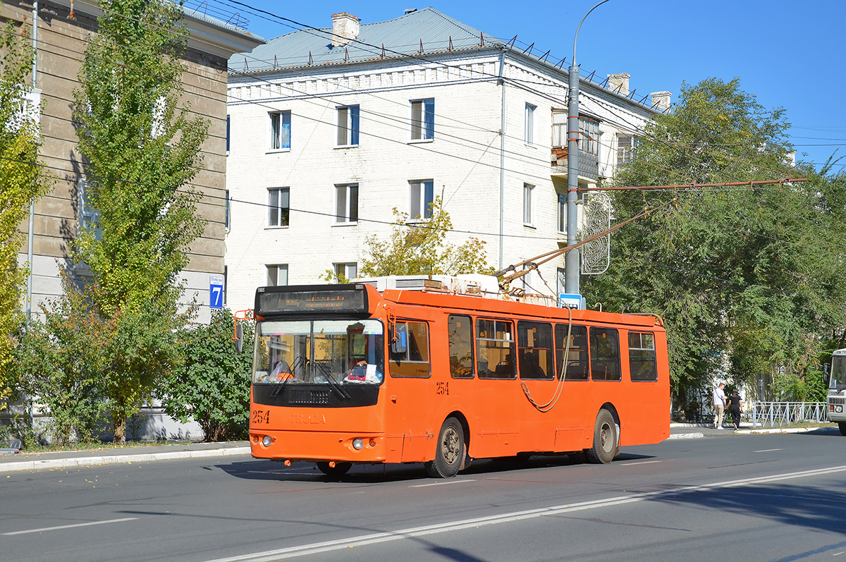 Orenburg, ZiU-682G-016.02 Nr. 254