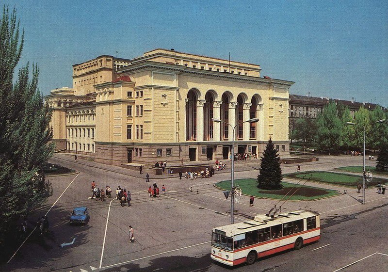 Донецк, ЗиУ-682В1 № 456; Донецк — Исторические фотографии