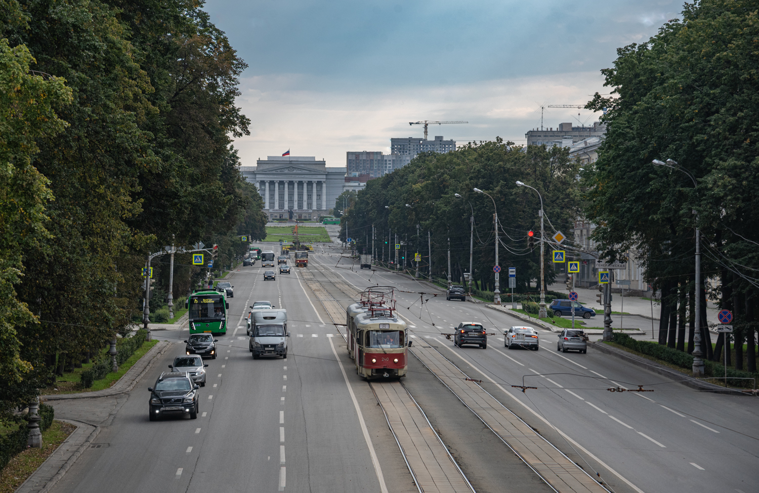 Екатеринбург, Tatra T3SU № 240