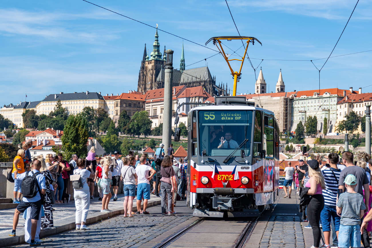 Прага, Tatra T6A5 № 8702; Прага — 150 лет городскому транспорту в Праге