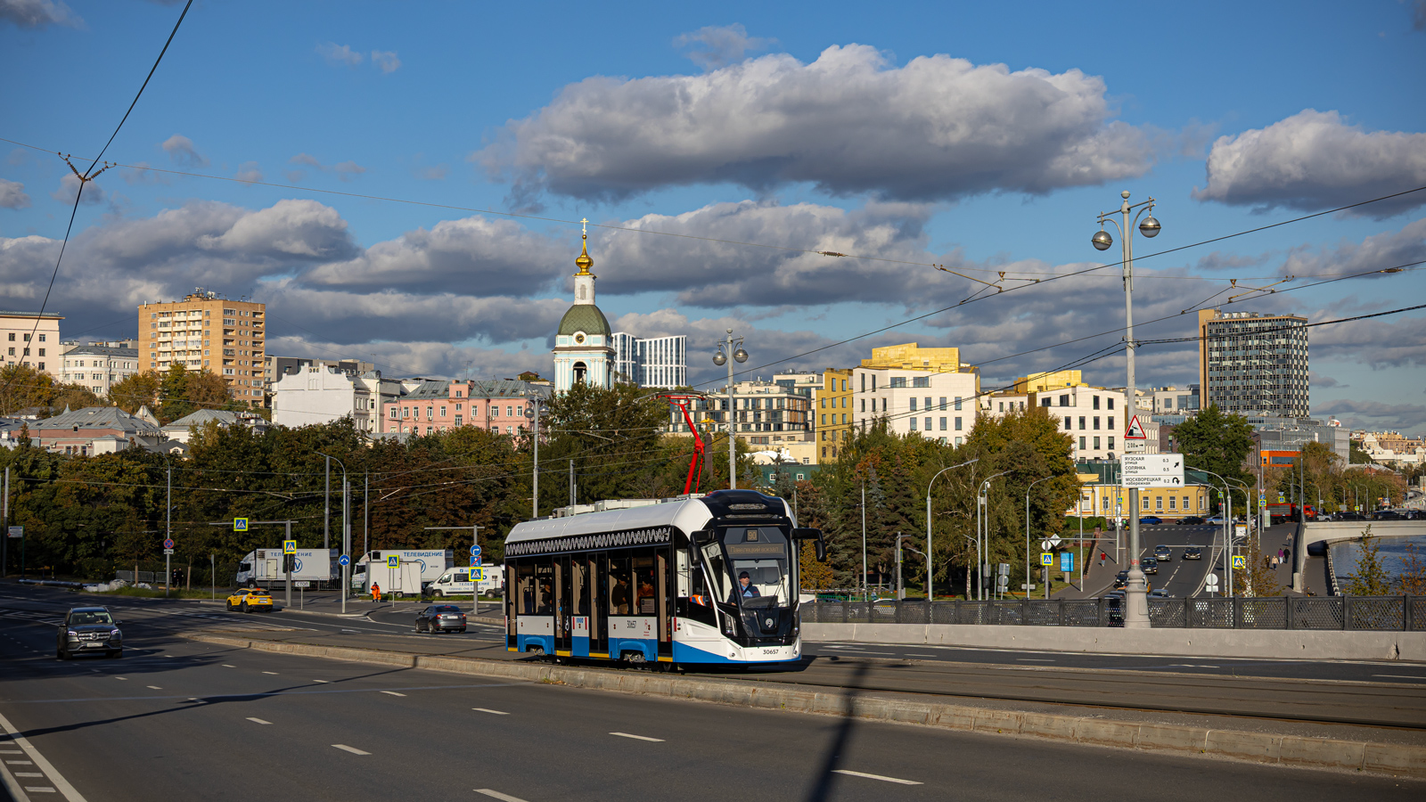 Москва, 71-911ЕМ «Львёнок» № 30657