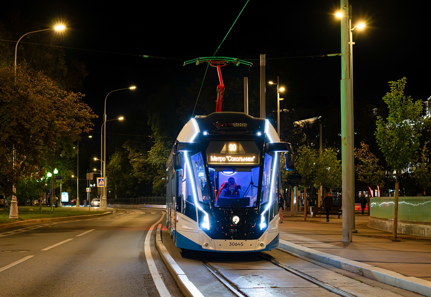 Moskva, 71-911EM “Lvyonok” č. 30645