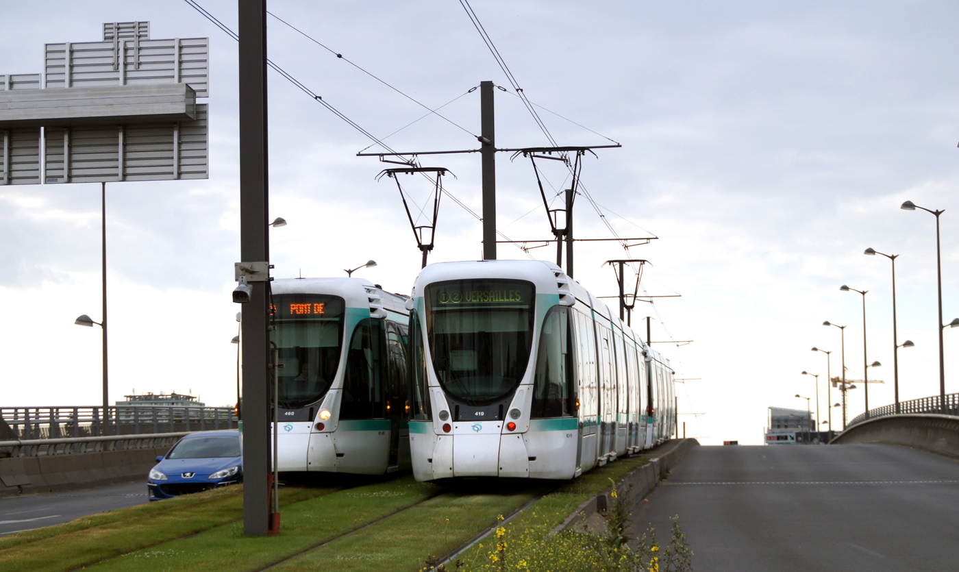 Париж -  Версаль -  Ивелин, Alstom Citadis 302 № 419