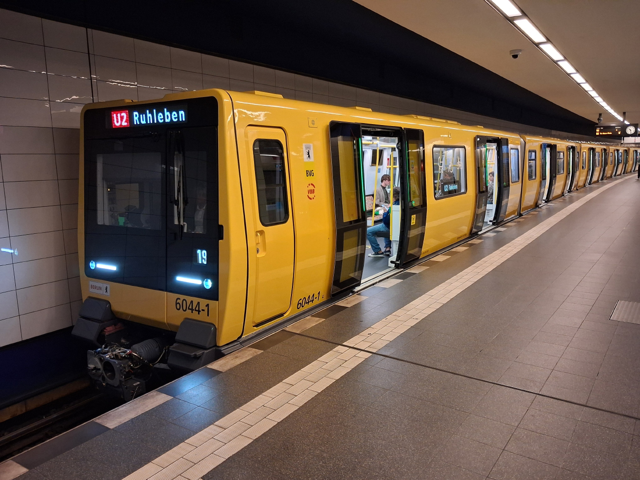 Берлин, BVG JK № 6044-1