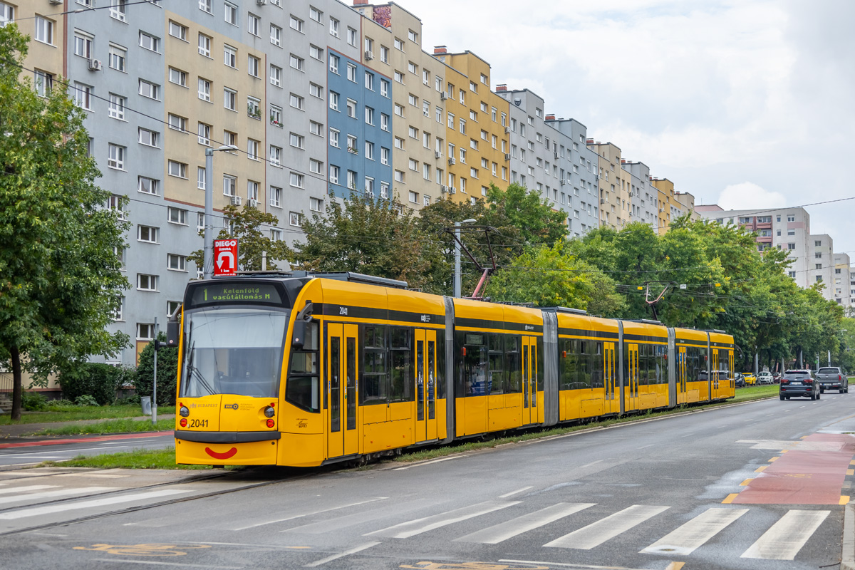Будапешт, Siemens Combino Supra NF12B № 2041
