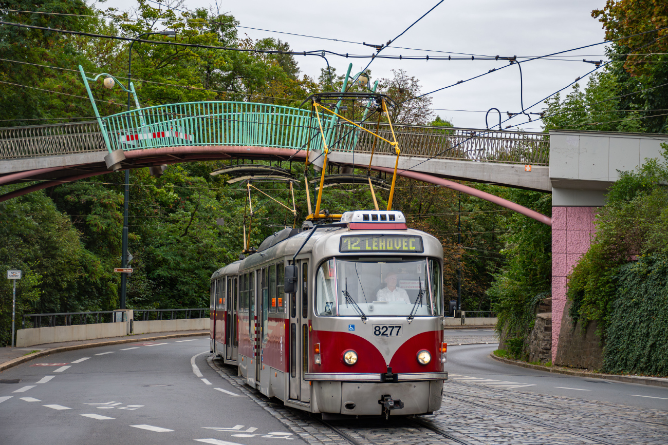Prag, Tatra T3R.PLF Nr. 8277