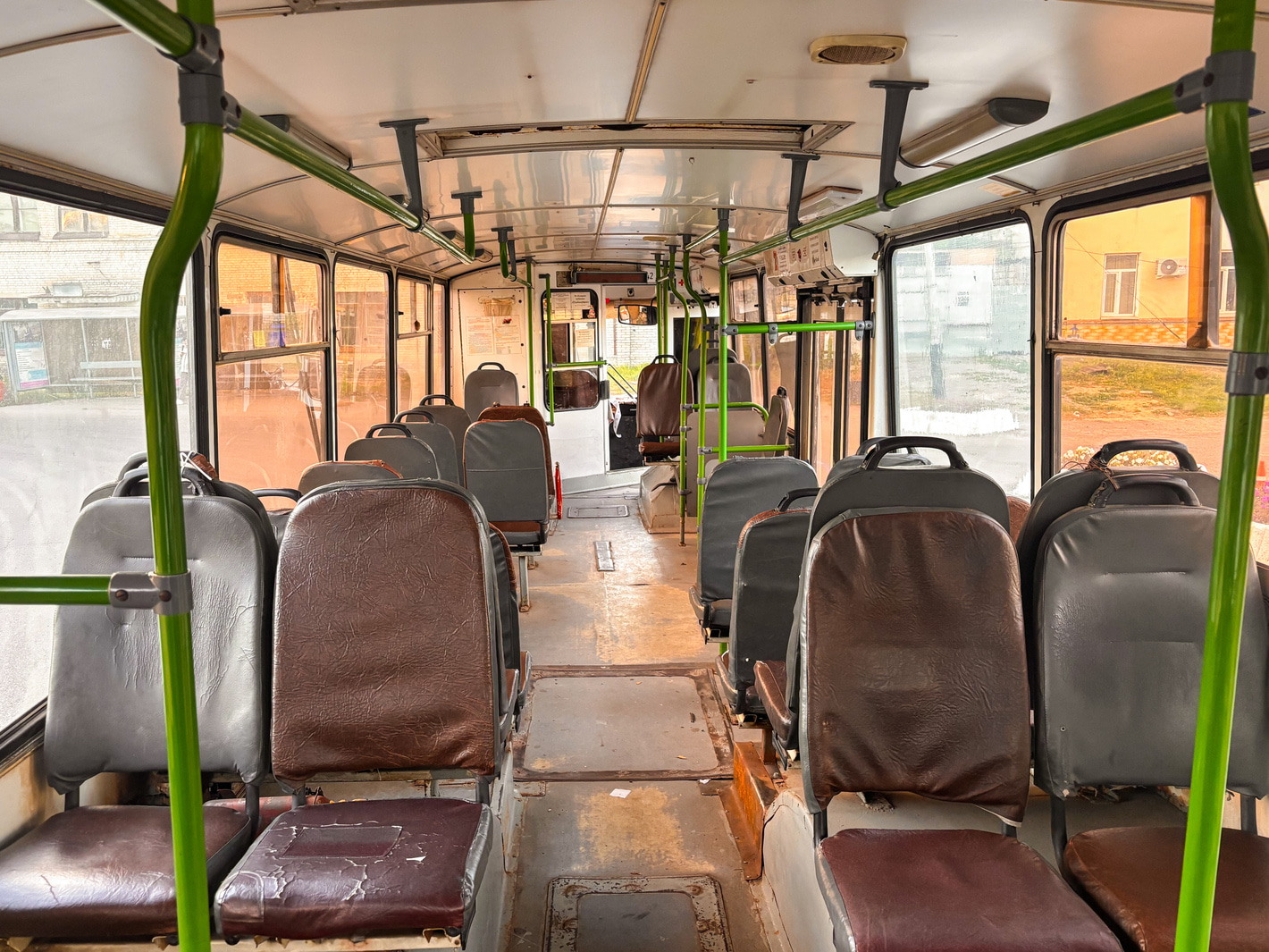 Tambov, ZiU-682G-016.04 № 1042