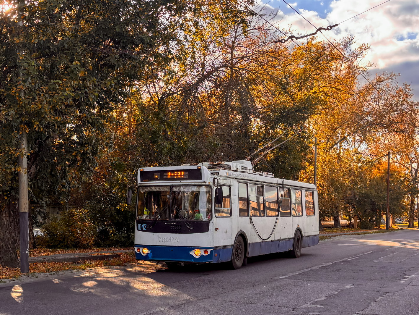 Tambov, ZiU-682G-016.04 № 1042