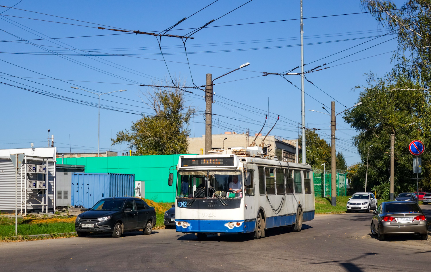 Tambov, ZiU-682G-016.04 N°. 1042