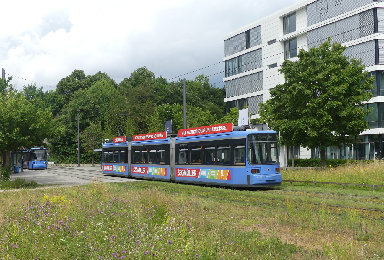 Мюнхен, Adtranz R2.2b № 2137