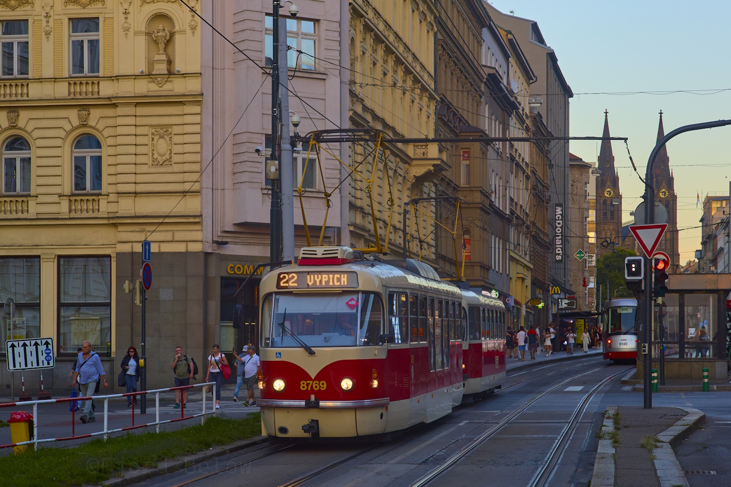 Praha, Tatra T3R.PLF č. 8769