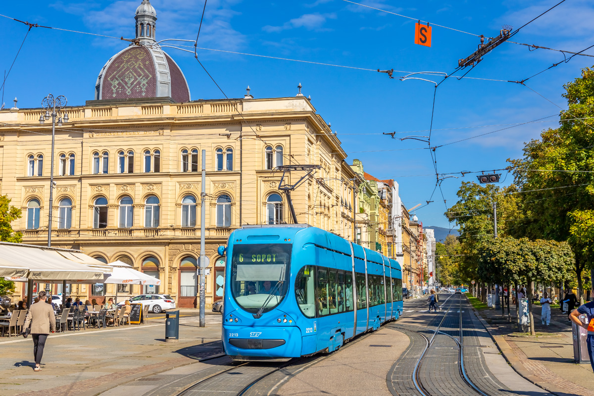 Загреб, Končar TMK 2200 № 2213